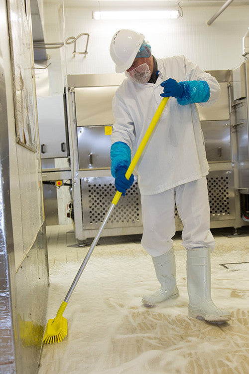 10" High-Low Scrub with 60" Ergo Sleeved Handle