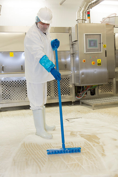 16" UST Floor Scrub w/ 60" Polypro Handle